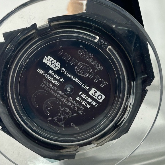 Disney Infinity 3.0 x Star Wars - Luke ✨ Buy 4 $14 Figures Get TWO $14s FREE - Picture 4 of 4